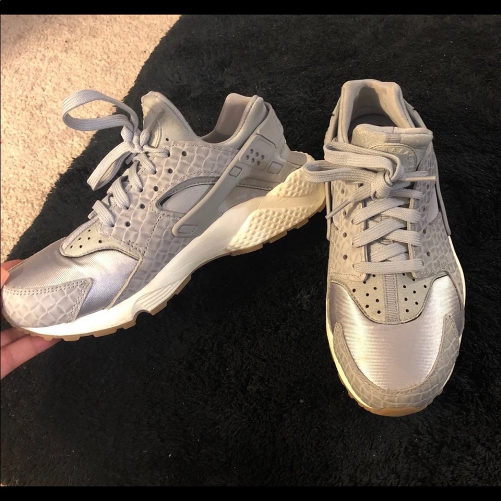Nike Huaraches
